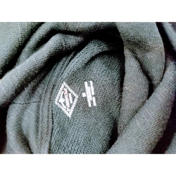 NWT St. John's Bay Active Women Sz M Black Cowl Neck Tunic Pockets Thumbhole - Picture 5 of 5